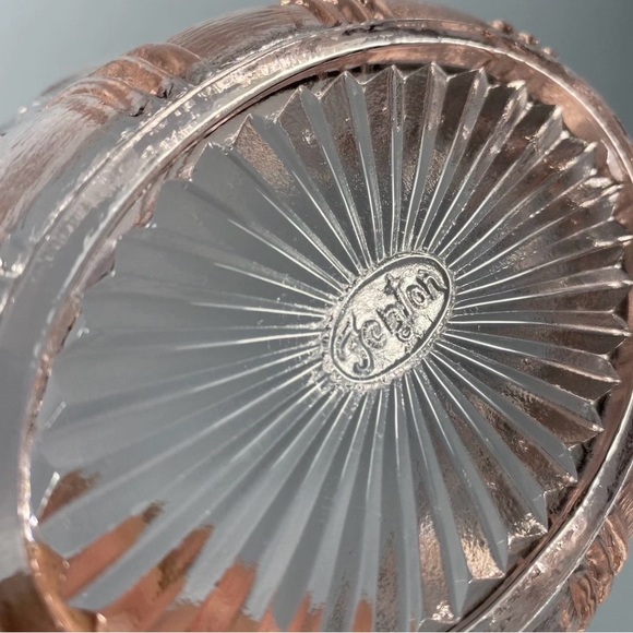 Fenton Pink Glass Hen on Nest - Picture 2 of 2